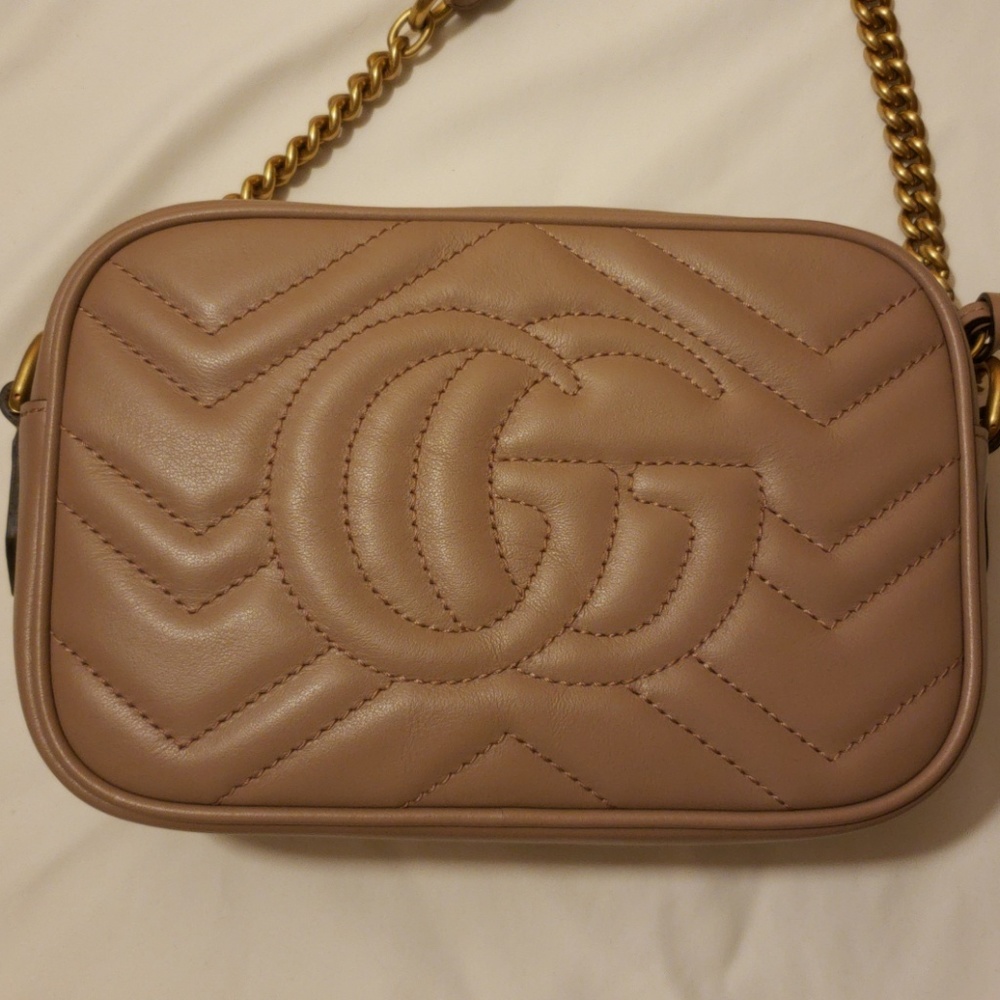 🌟🌟SOLD🌟🌟 Gucci Marmont Mini Bag Crossbody - Picture 4 of 8